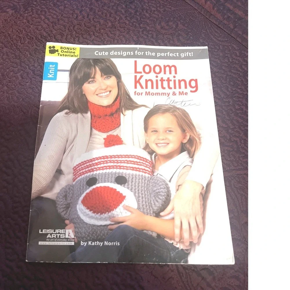 Loom Knitting for Mommy and Me Paperback By Leisure Arts Beginner Knit